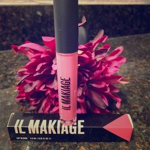 Il Makiage Lip Gloss